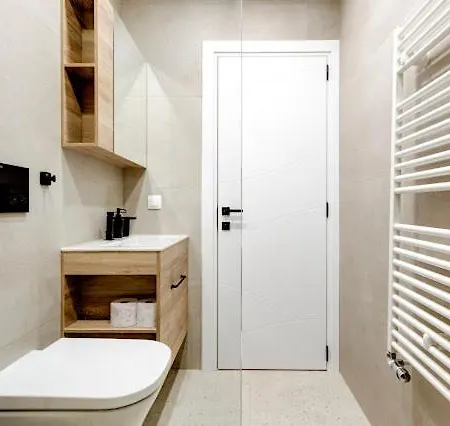 New Business And Leisure Modern Next To Metro Station With Wifi And Free Private Parking Apartament